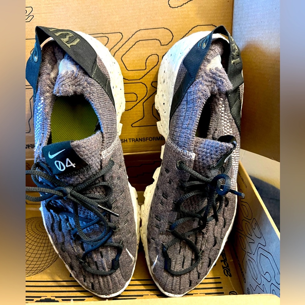 Nike Space Hippies